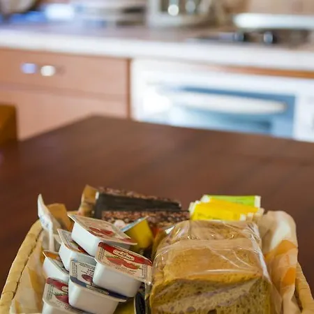 アパート Katia ガイオス