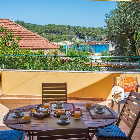 アパート Katia ガイオス